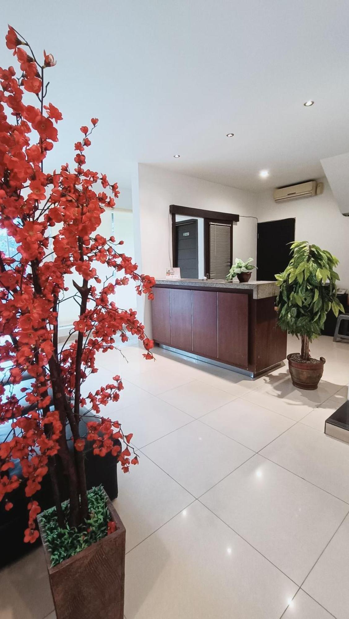 VI Hotel บันดุง ภายนอก รูปภาพ