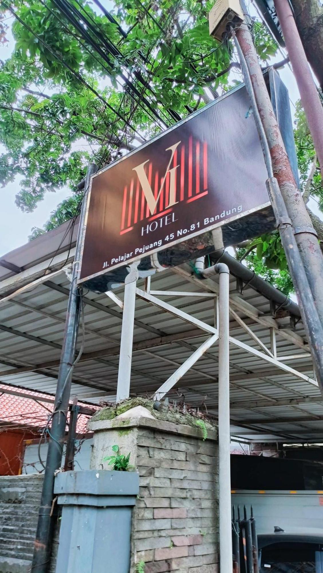 VI Hotel บันดุง ภายนอก รูปภาพ